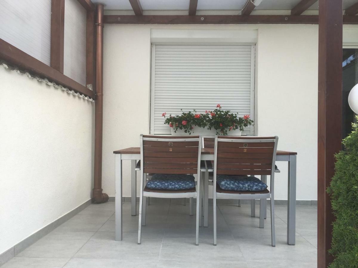 Beta Apartman Buk Bagian luar foto